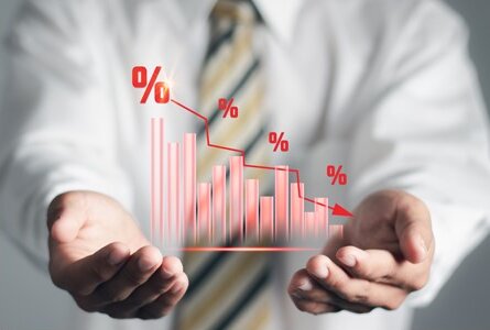 Lower Inflation Sparks Rate Optimism